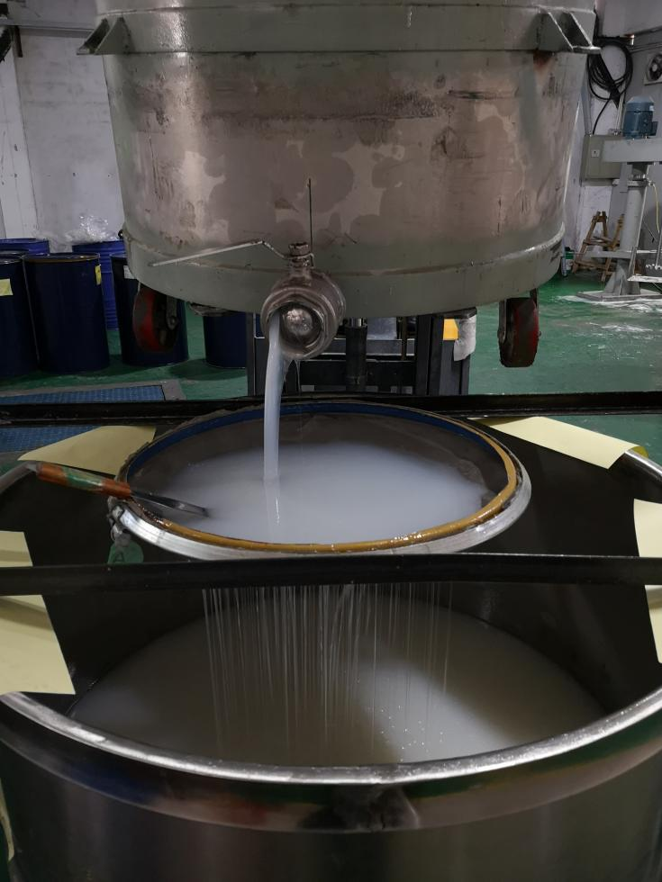 模具硅膠原料有雜質怎么辦？