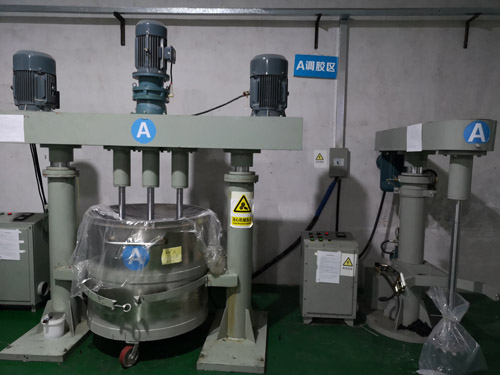 制作模具硅橡膠產品時需要什么設備？